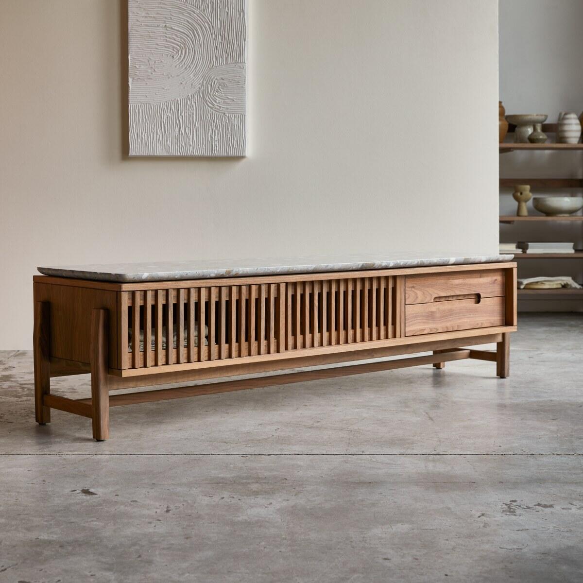 Tikamoon - Tv-meubel van massief notenhout en premium terrazzo 175 cm