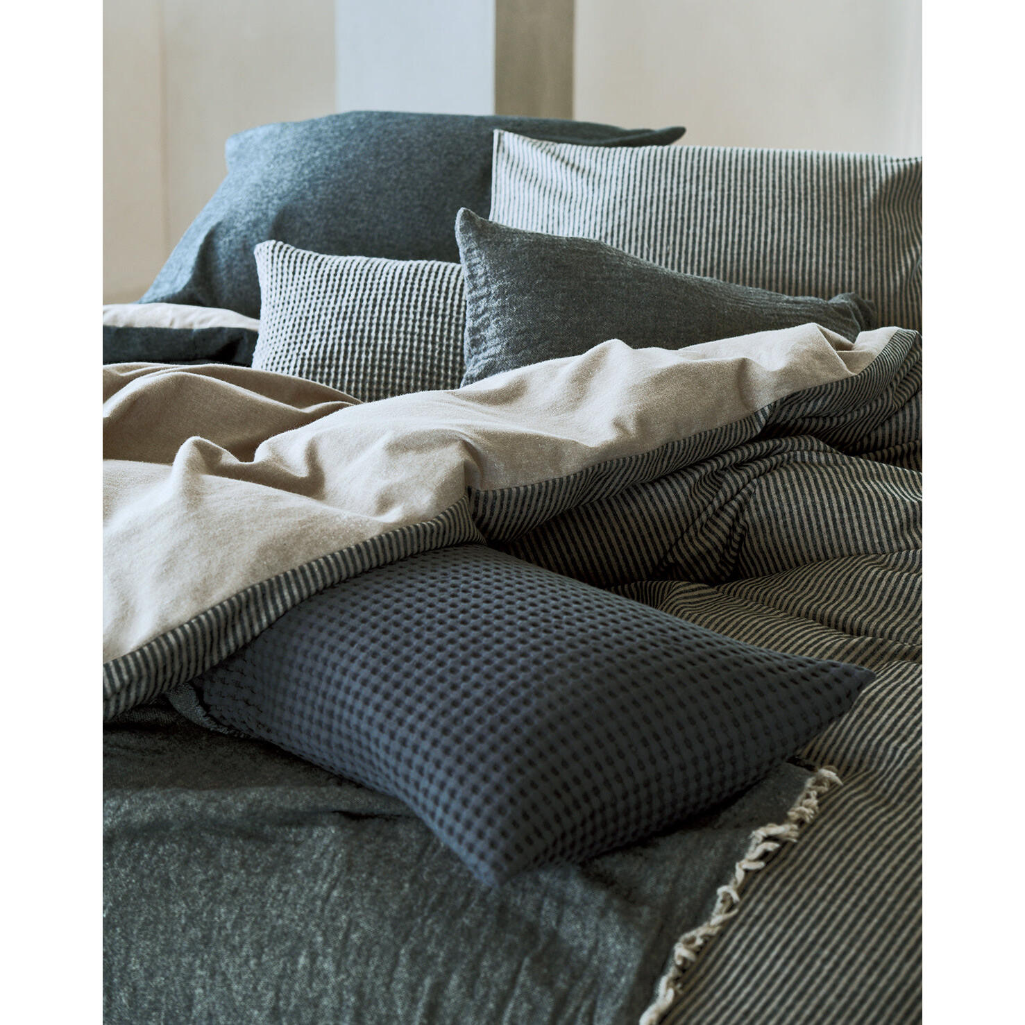 Vandyck Home Pique Sprei 160 x 250 cm - Off Black