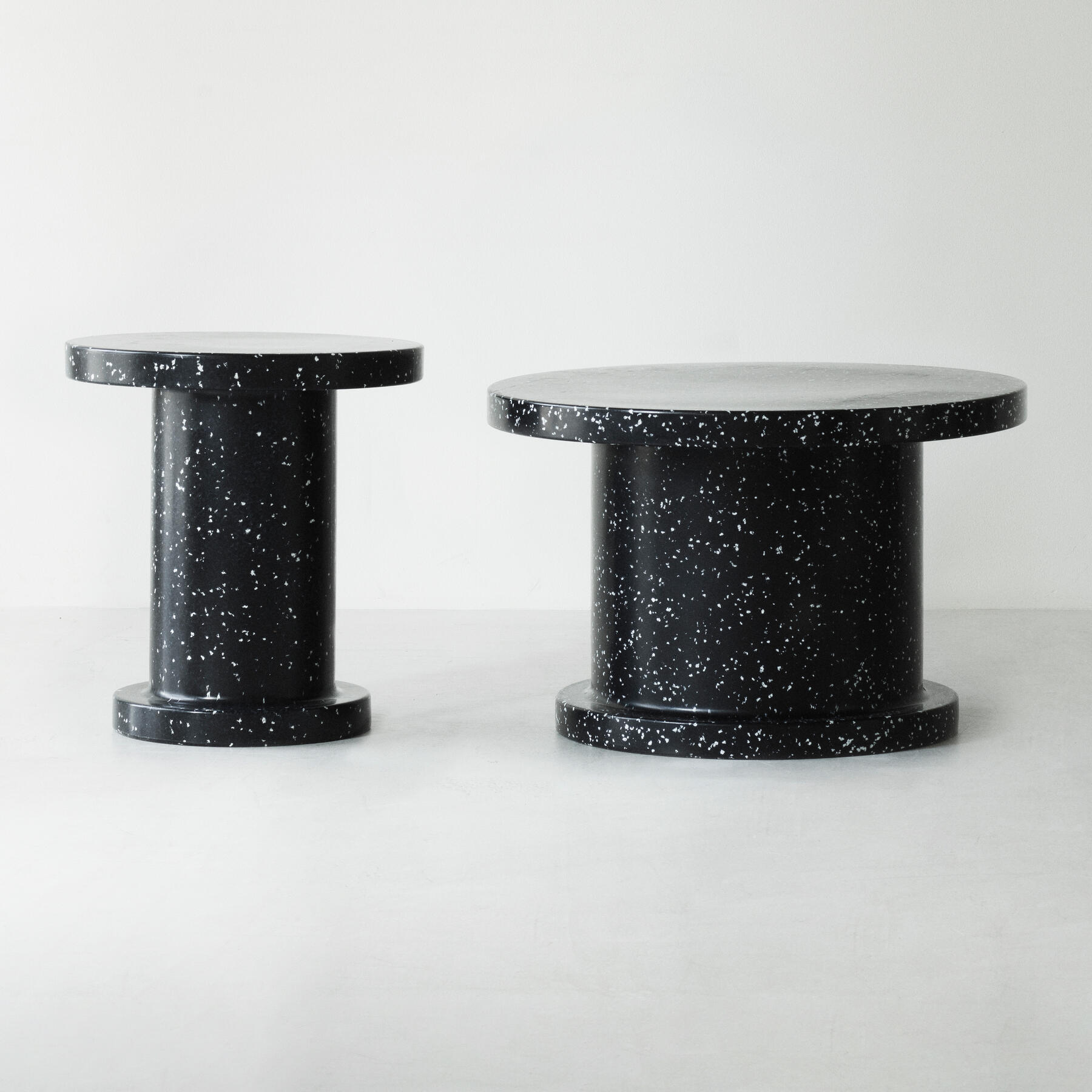  Normann Copenhagen Bit Bijzettafel Ø 50 cm - Zwart