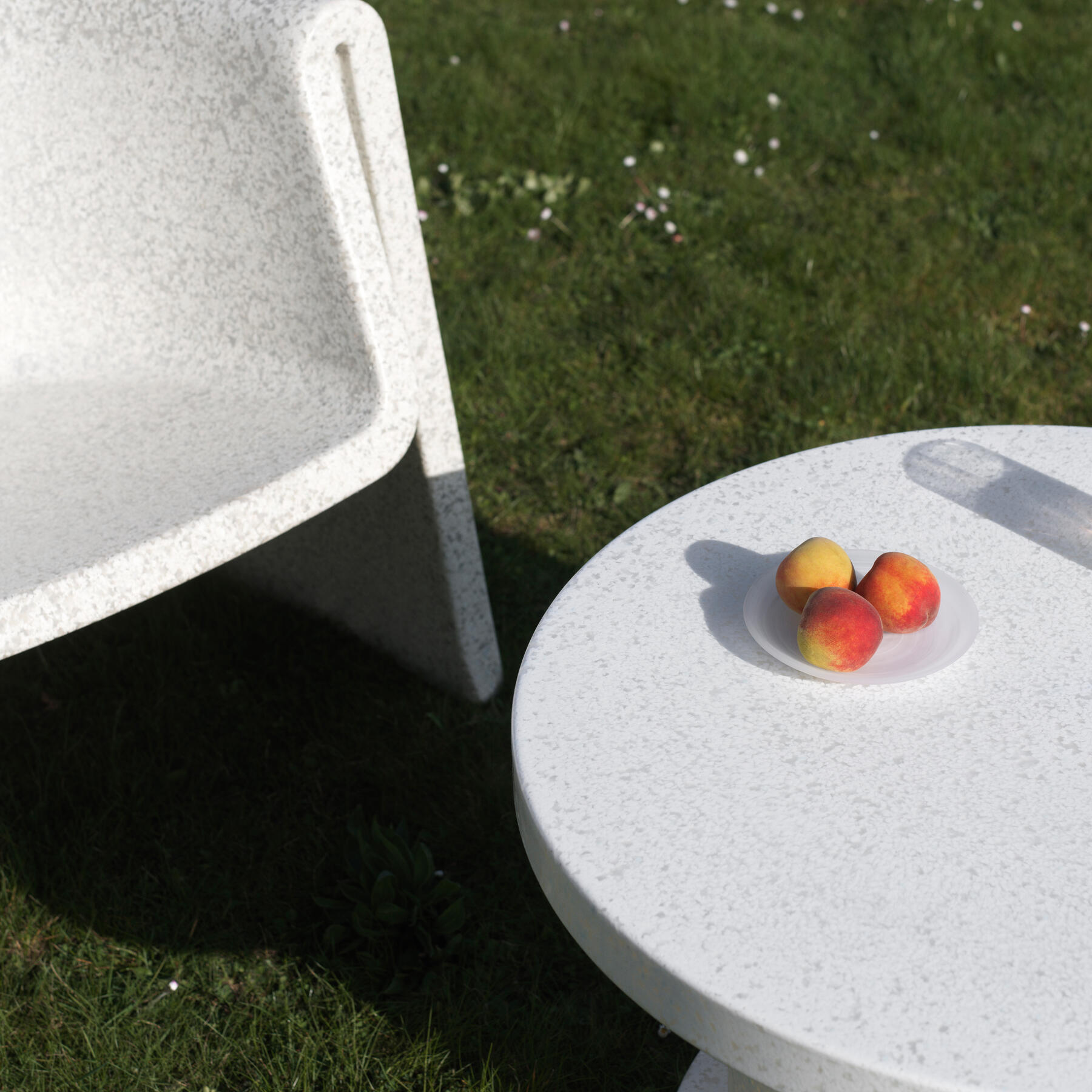  Normann Copenhagen Bit Bijzettafel Ø 75 cm - Wit