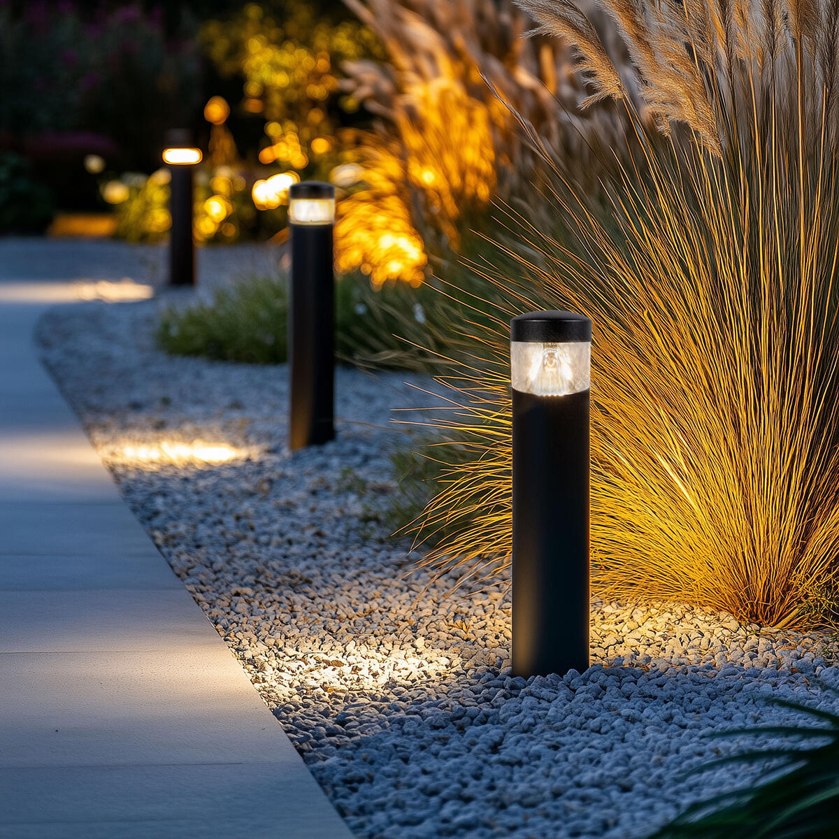 QAZQA Moderne buitenlamp zwart 40 cm IP44 incl. LED - Roxy