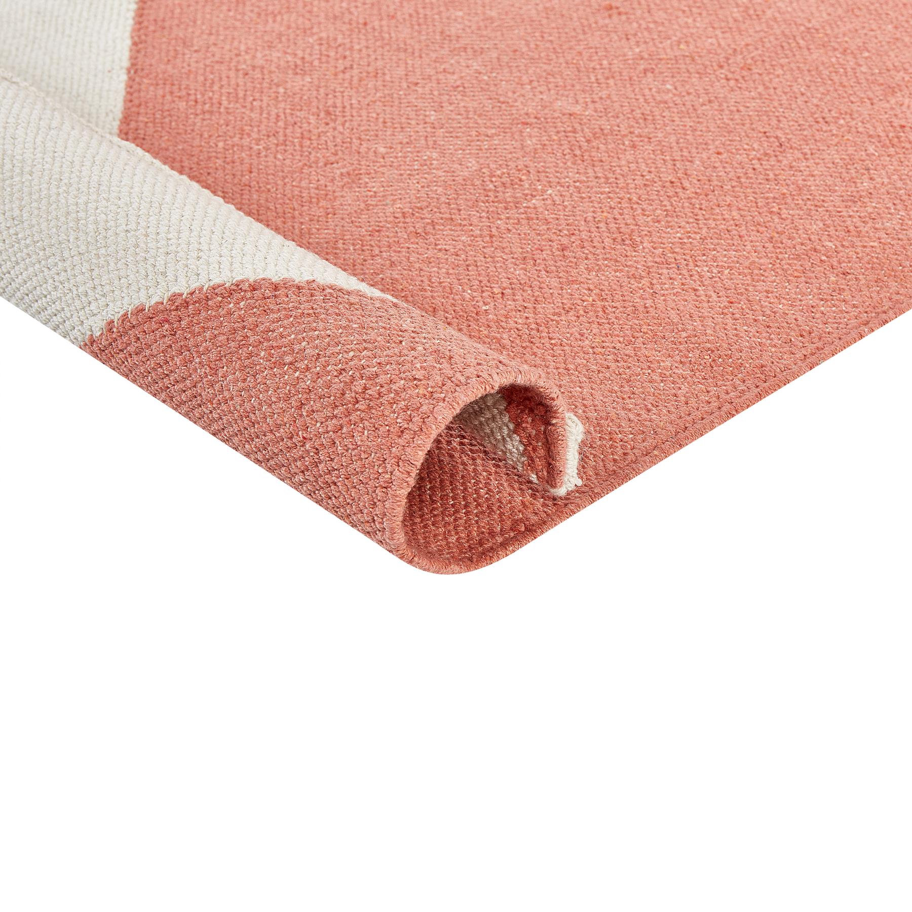 Beliani-NIZIP-Modern vloerkleed-Multicolor-140 x 200 cm-Katoen