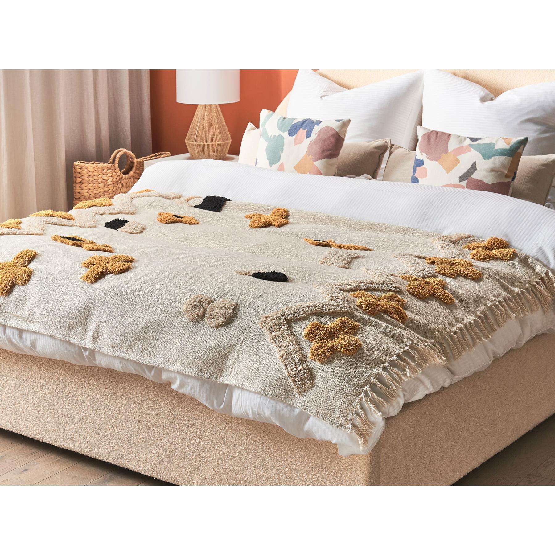 Beliani - ADONI - Plaid - Beige - 130 x 180 cm - Katoen