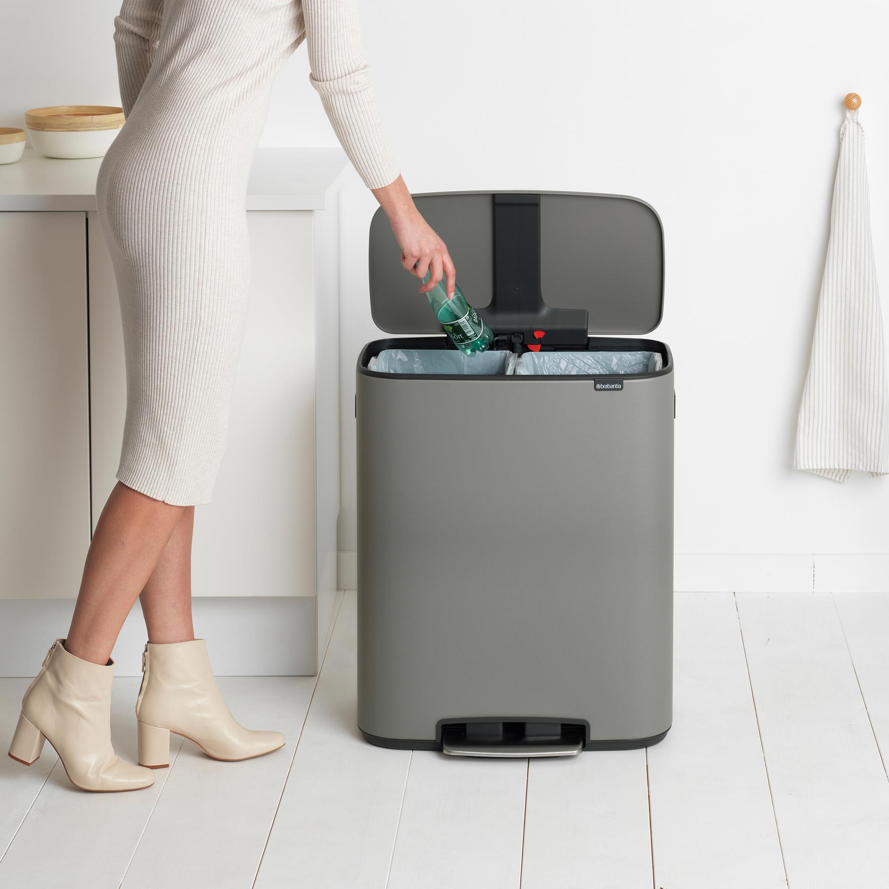Brabantia Bo Pedaalemmer 2 x 30 L - Mineral Concrete Grey