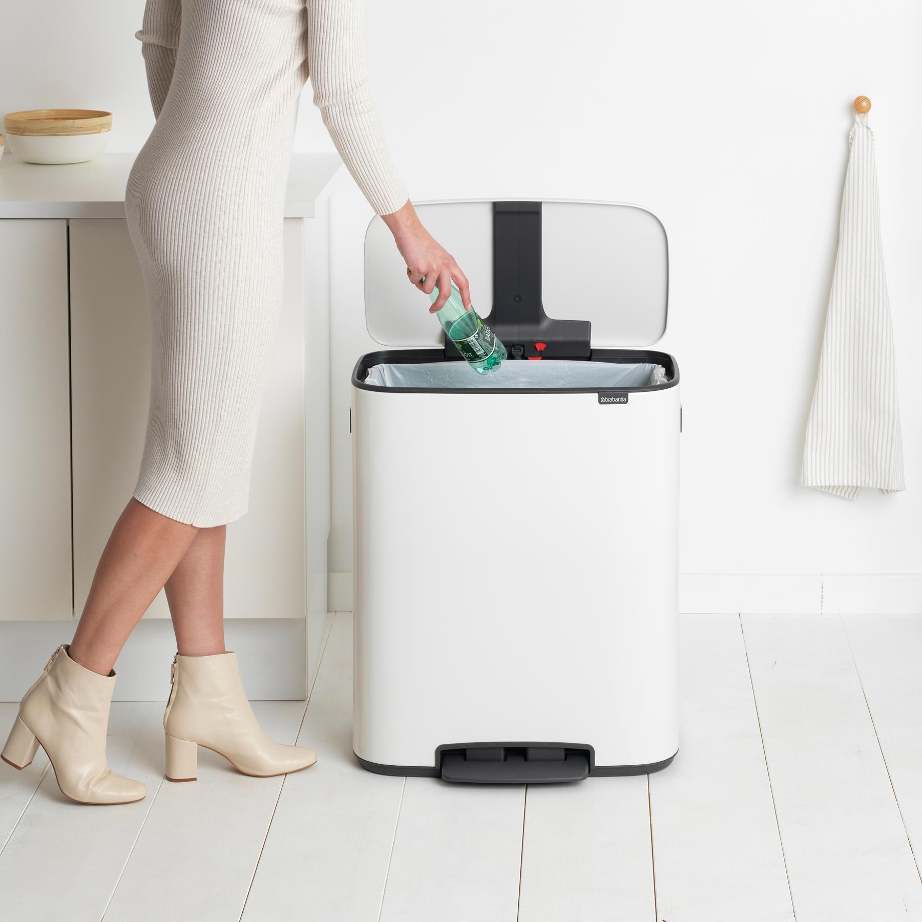 Brabantia Bo Pedaalemmer 60 Liter - White