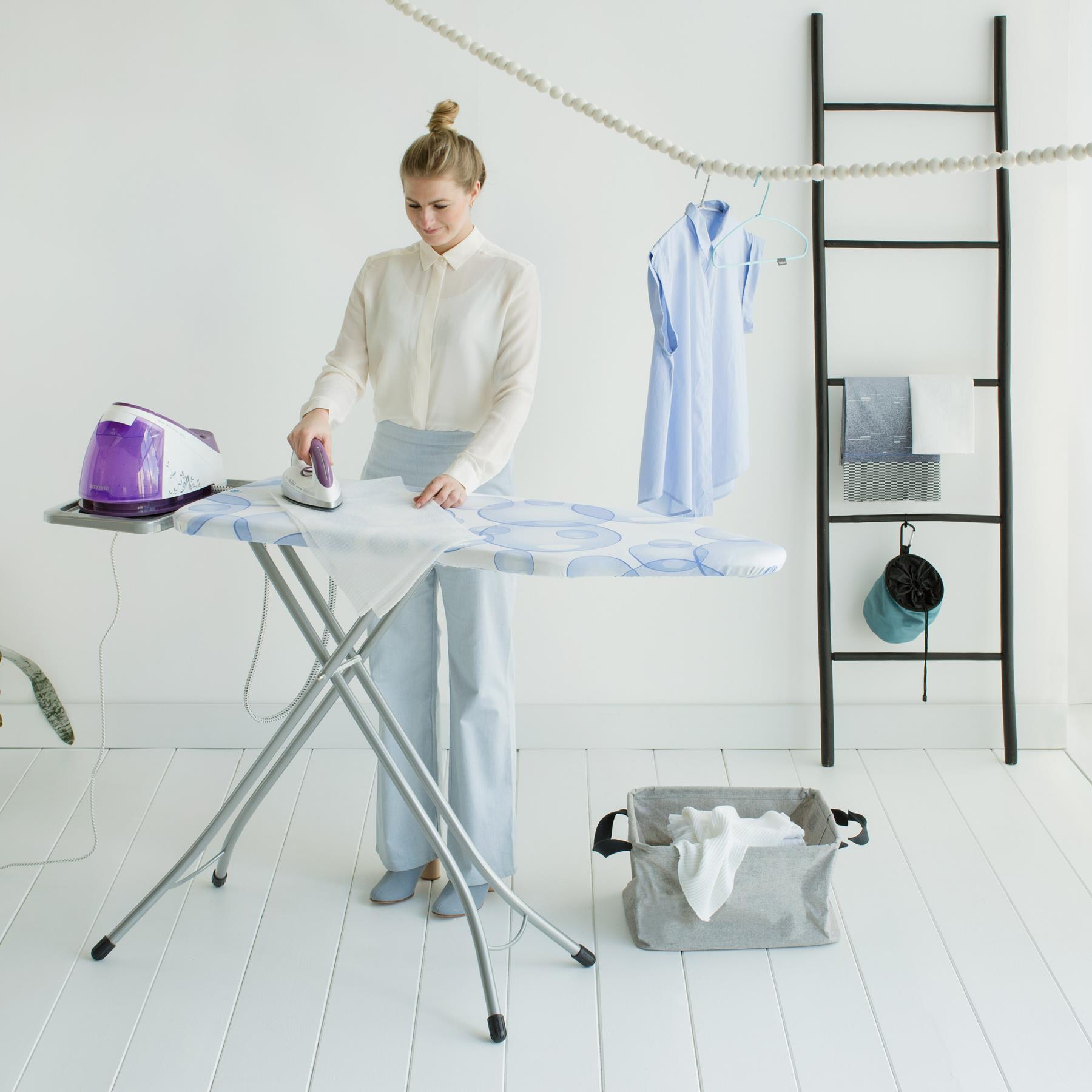 Brabantia PerfectFlow Stoomunithouder Strijkplank 124 x 38 cm