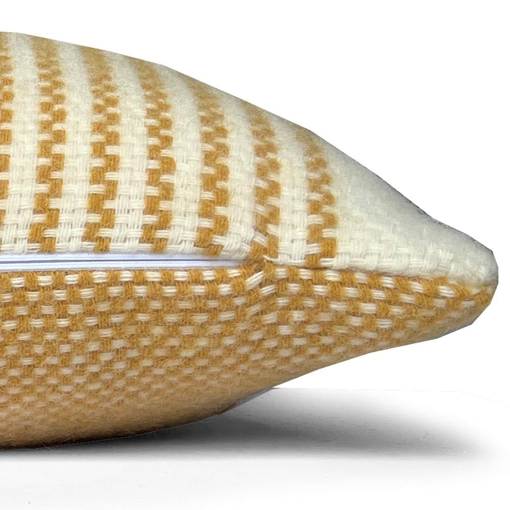 Malagoon Festivity Wool Sierkussen - Yellow