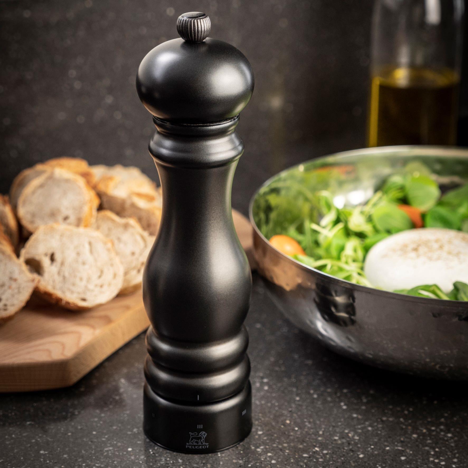 Peugeot Paris Chef Pepermolen H 22 cm - Carbon