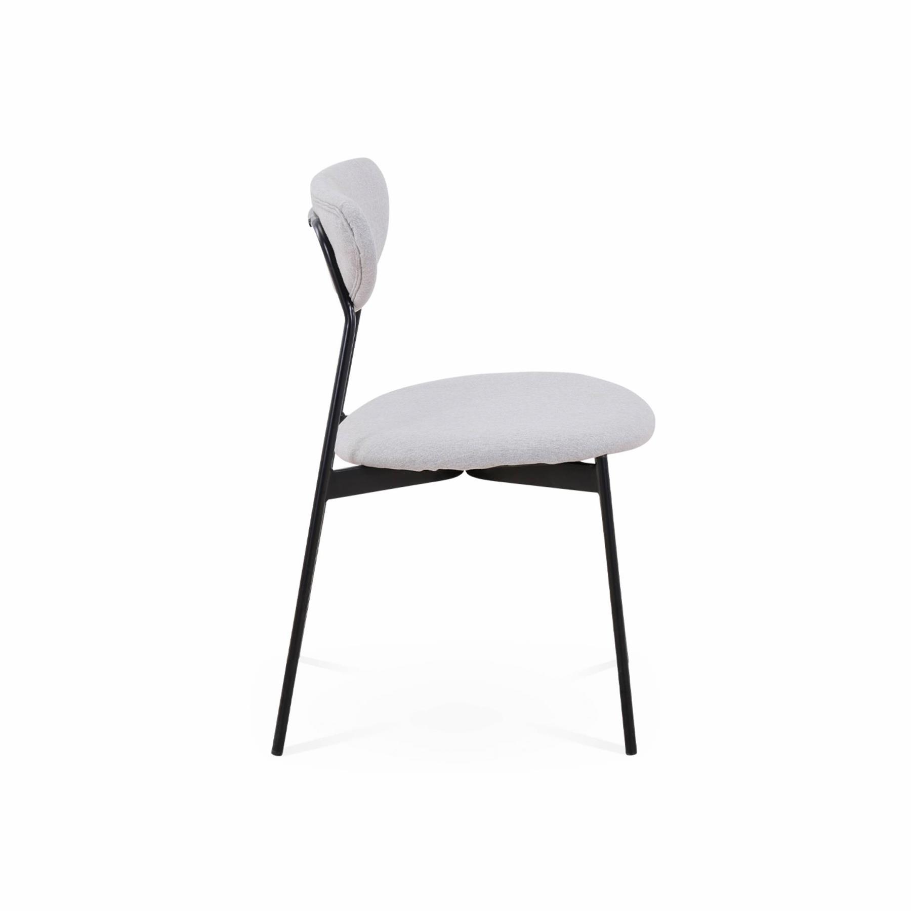 sweeek - Set van 4 scandinavische stoelen