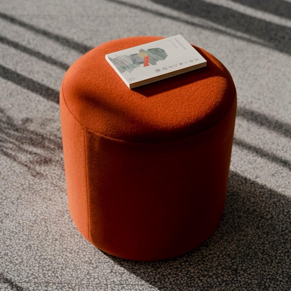 noo.ma Folk Poef - Terracotta Wool