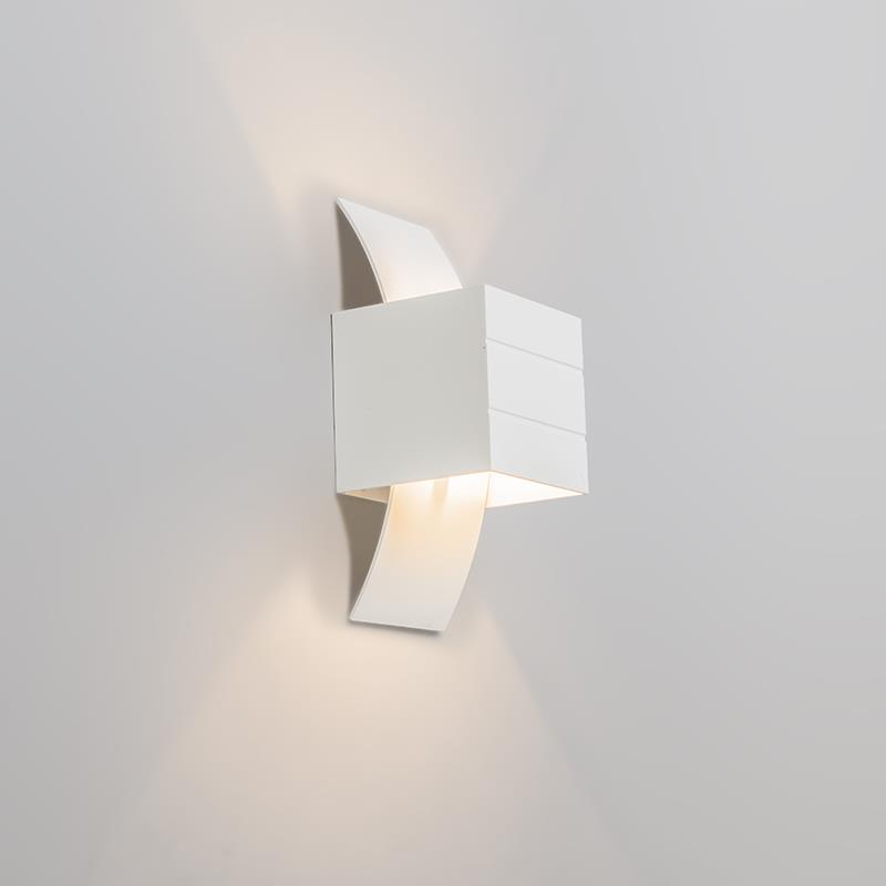QAZQA Moderne wandlamp wit met lichteffect - Amy
