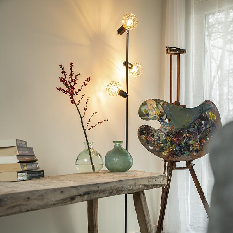 QAZQA Vloerlamp zwart met koper 3-lichts - Mesh