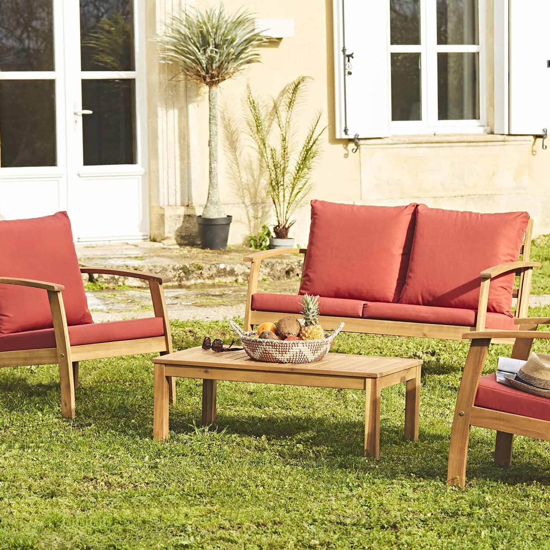 sweeek - Houten loungeset, 4 zitplaatsen