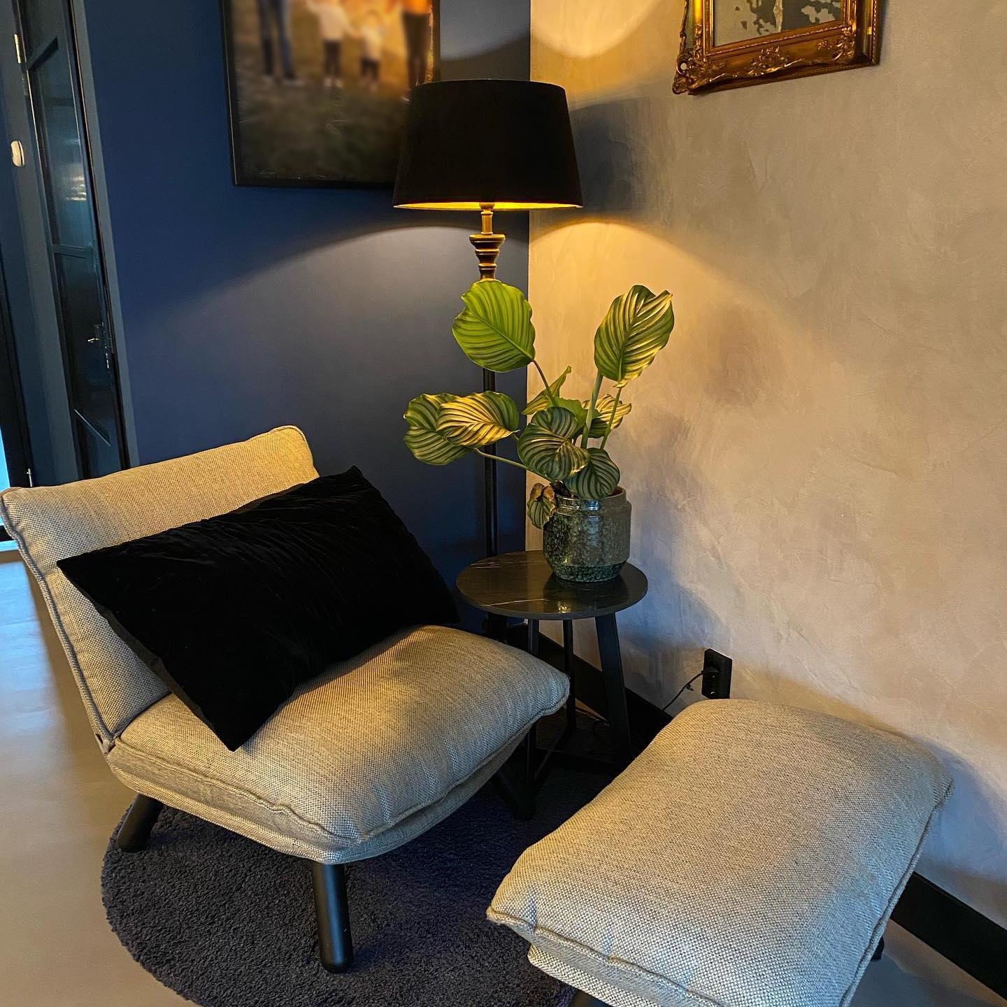 QAZQA Vloerlamp met 45 cm kap zwart met gouden binnenkant - Classico