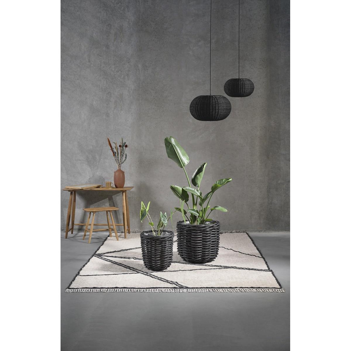 Villa Collection Werna rattan hanglamp zwart - 30 x 20 cm