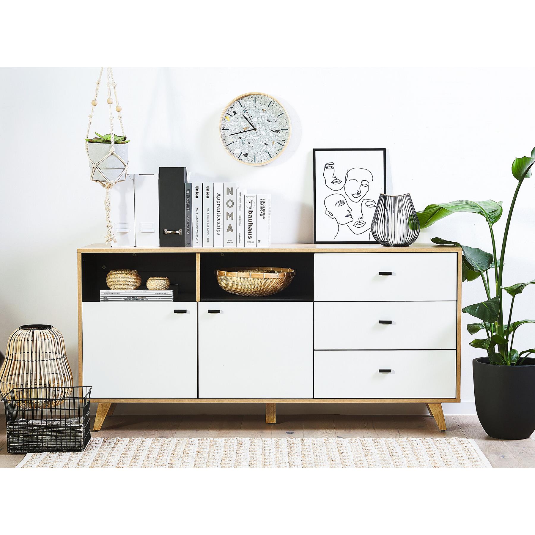 Beliani - ILION - Sideboard - Lichte houtkleur - Vezelplaat