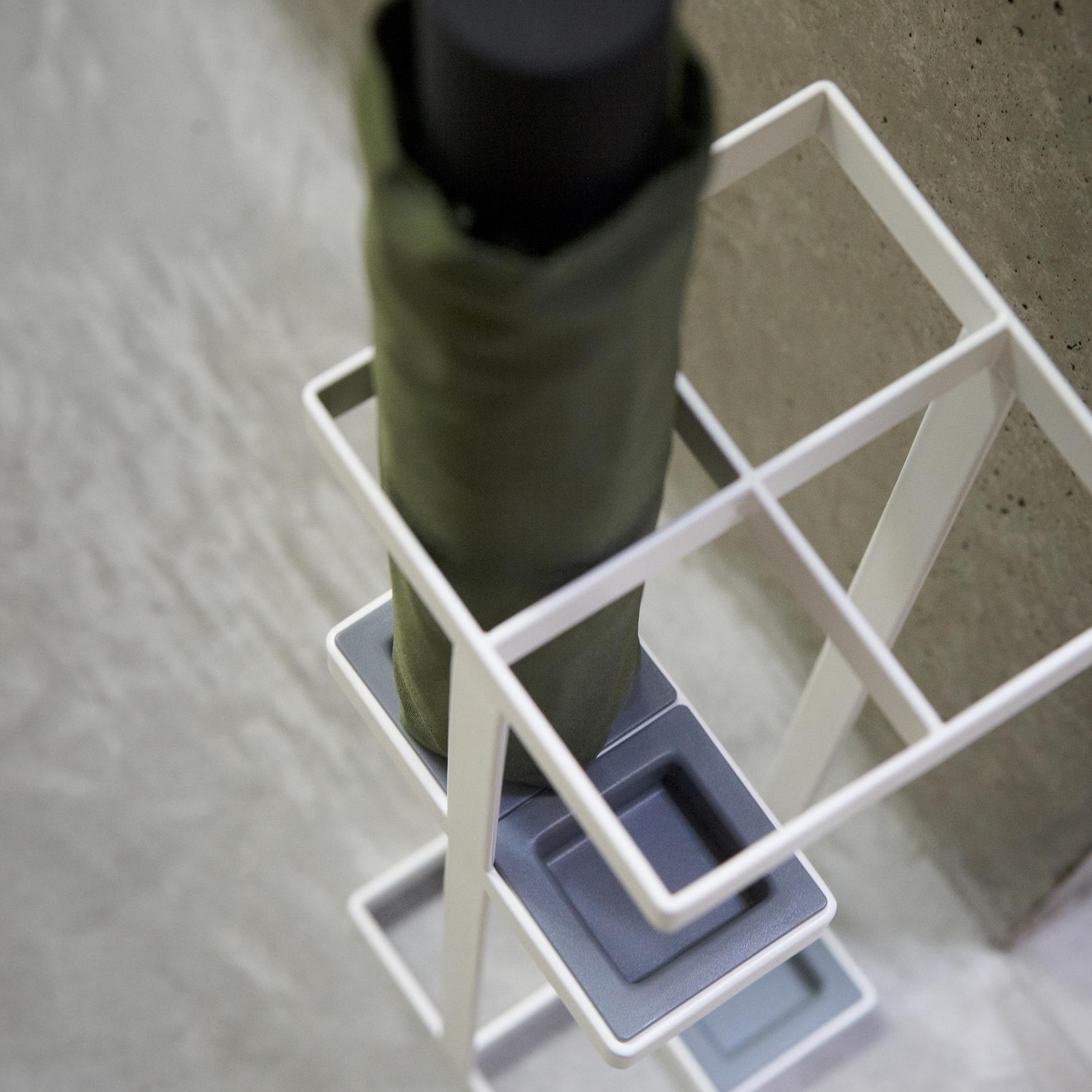 Yamazaki Tower Paraplubak