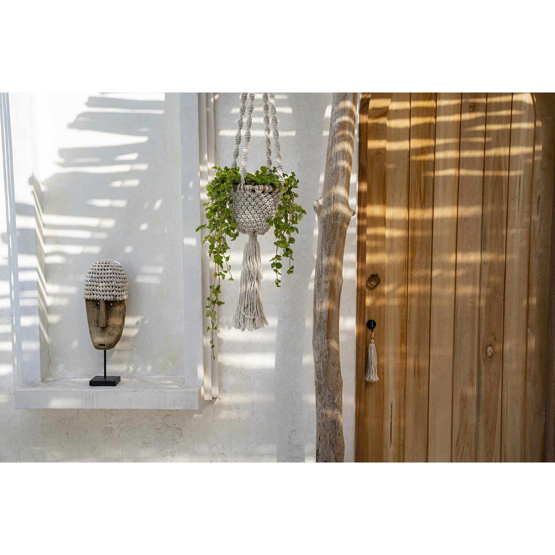 The Twisted Macramé Plant Holder - Natural White - M