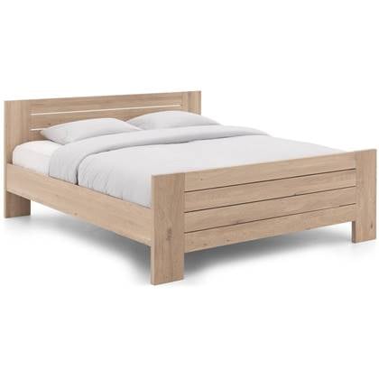 Goossens Bedframe Aberson, 140 x 200 cm met hoog voetbord