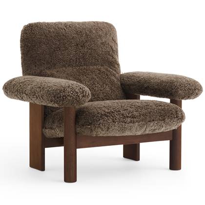 Audo Copenhagen Brasilia fauteuil donker eiken Sheepskin Root