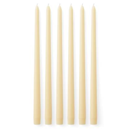 Audo Copenhagen Spire Smooth Tapered kaarsen H38 set van 6 Ivory