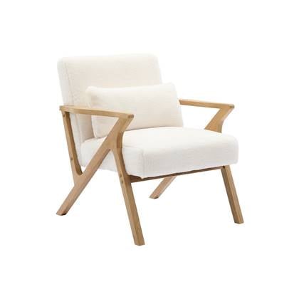 sweeek - Scandinavische fauteuil in heveahout en stof met imitatiebonteffect