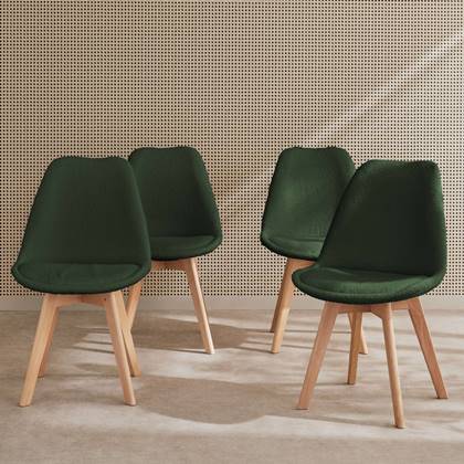 sweeek - Scandinavische boucléstoel met houten poten (set van 4) Groen
